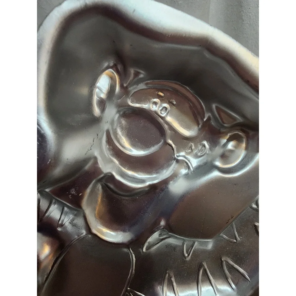 Wilton Disney Tigger‎ Cake Pan